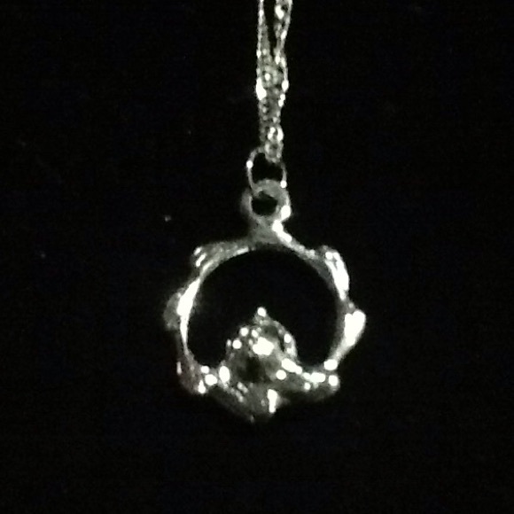 Necklace - Picture 3 of 5